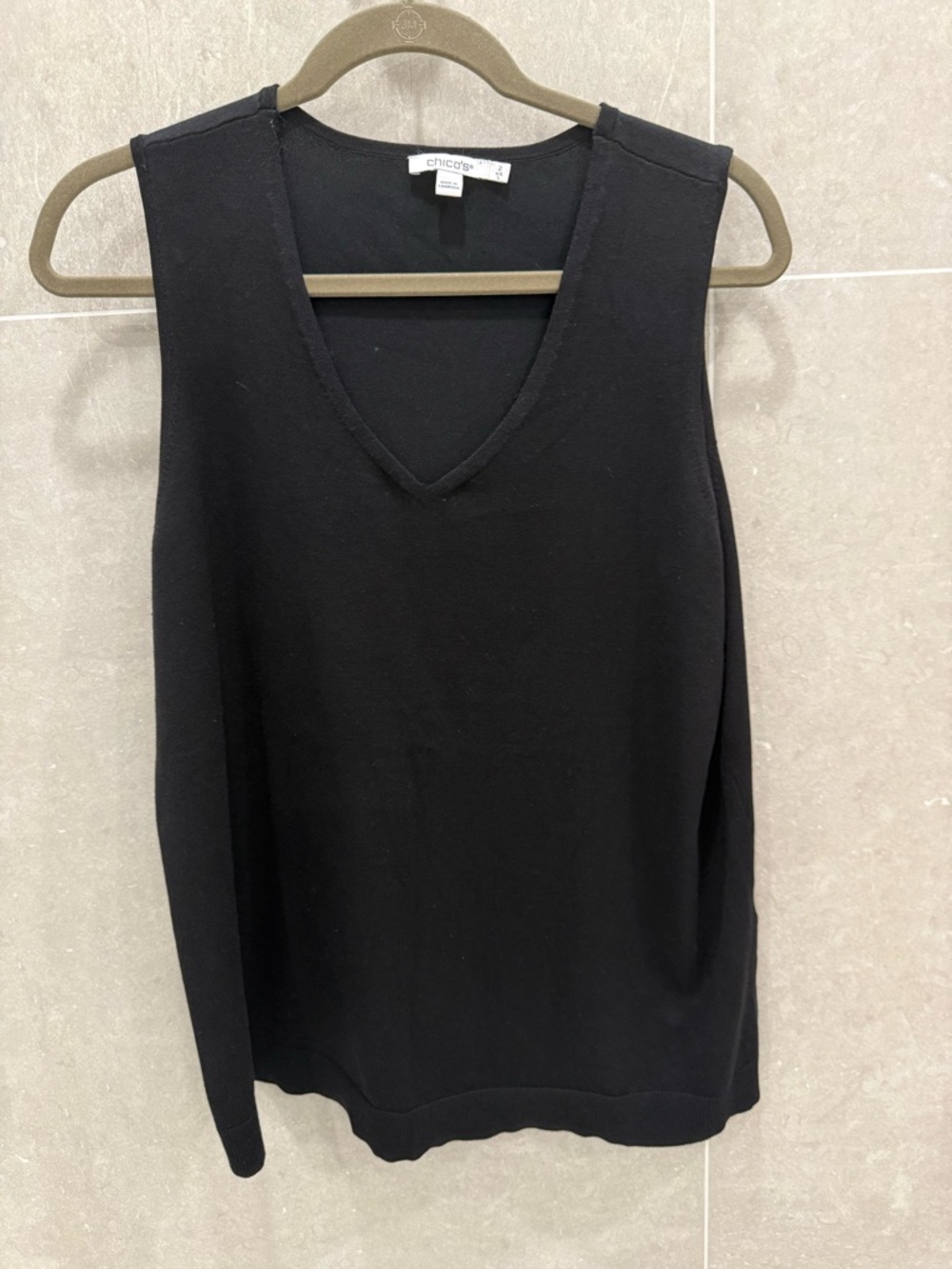 Chico's Black V-Neck Sleeveless Knit Tank